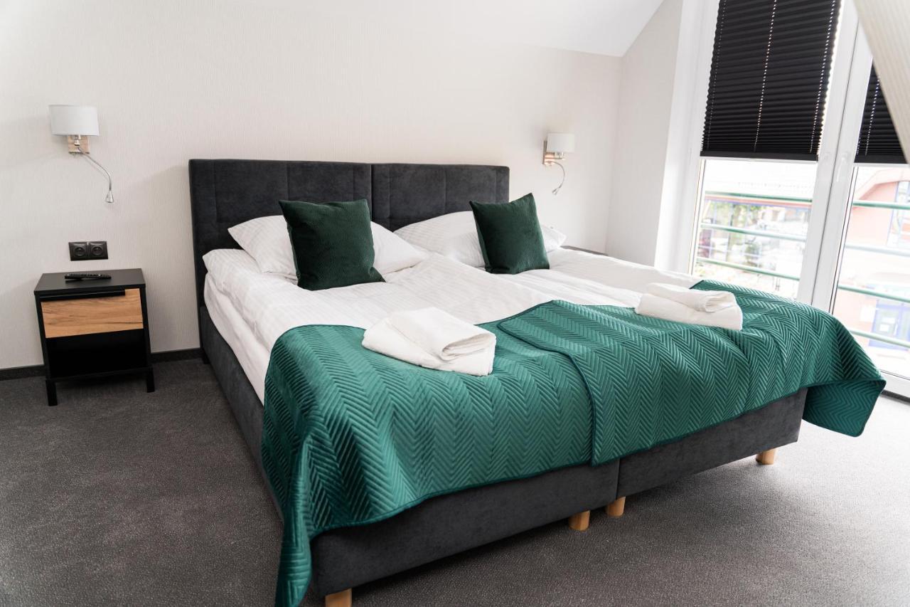 Hotel KAVKA&Restauracja Czersk Pomorski Zewnętrze zdjęcie