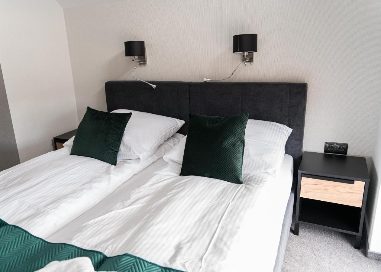 Hotel KAVKA&Restauracja Czersk Pomorski Zewnętrze zdjęcie